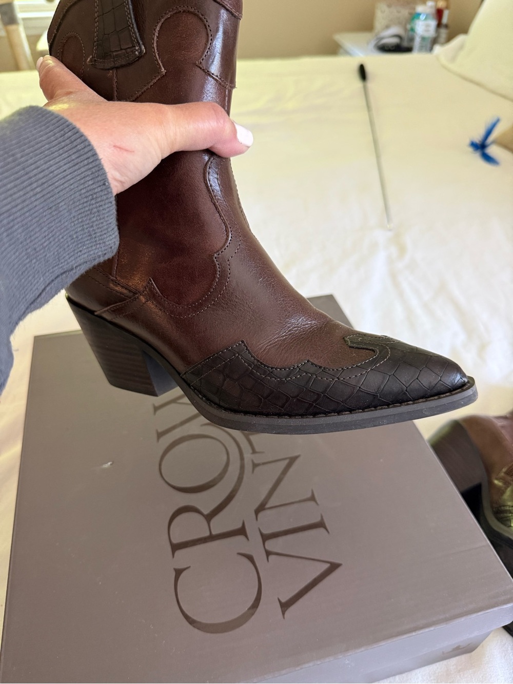 Crown Vintage Brown Western Block Heel Ankle Boots